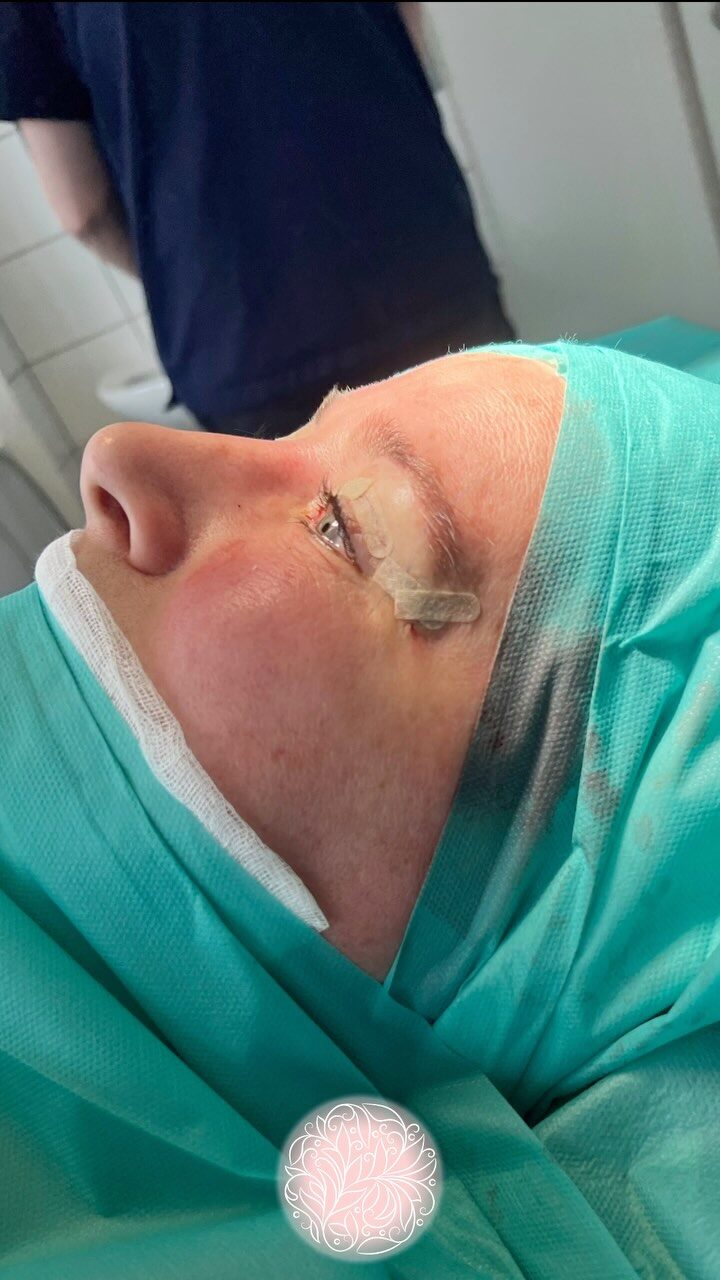 Instagram post from dr.fouquet. This post is in position 1.